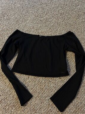ROMWE Black Off-Shoulder Ribbed Long Sleeve Crop Top